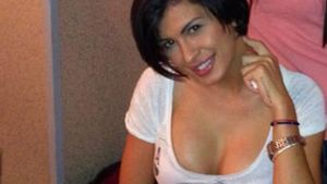 Nici silicoanele, nici mărirea buzelor nu au ajutat-o. Mădălina Pamfile s-a despărţit de iubit: "Viaţa merge înainte"