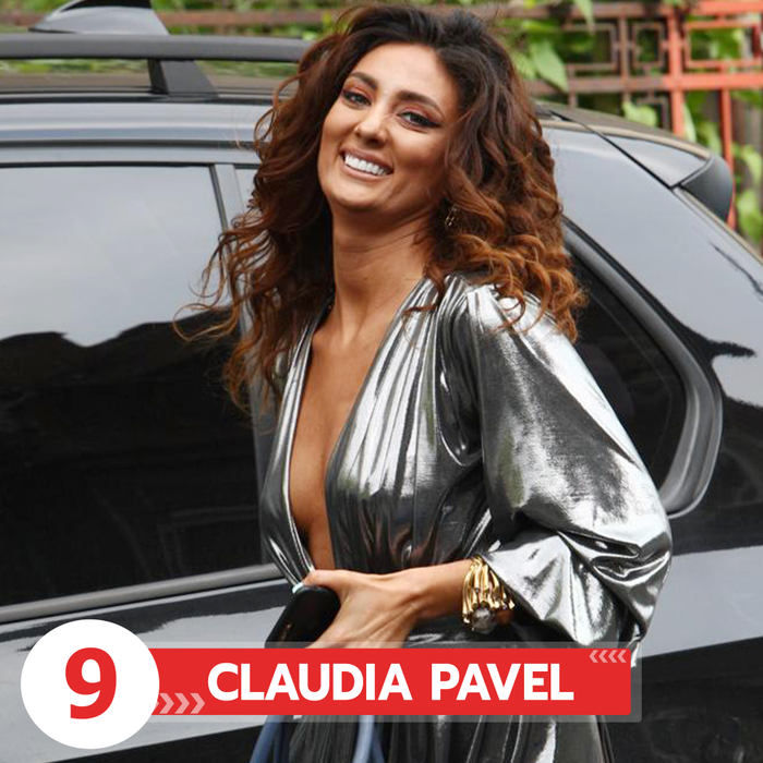 Top 50 decolteuri care au „explodat”. Pe ce locuri se clasează Monica Bârlădeanu, Lili Sandu ori Claudia “Cream”