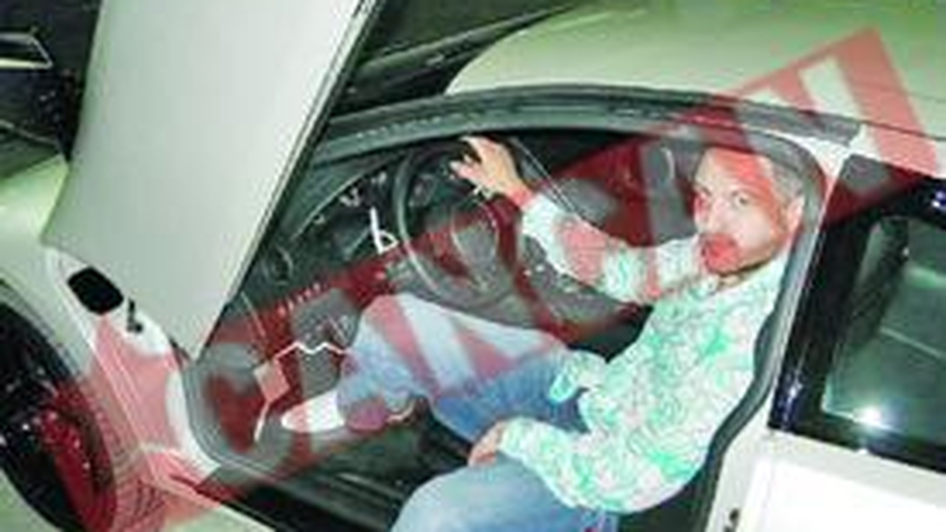 Medicii incearca sa scape de victimele lovite de Lamborghini