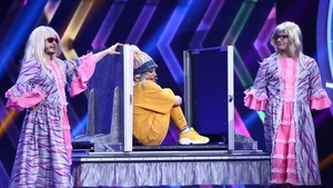 Număr senzațional la iUmor! Magicianul Johannes a făcut-o pe Delia să dispară!