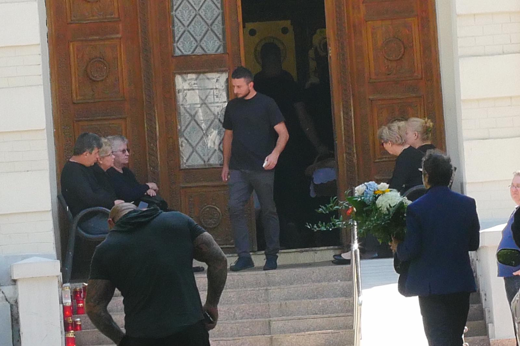 Vedetele din România își iau adio azi de la Alex Faur, cel mai excentric tânăr milionar