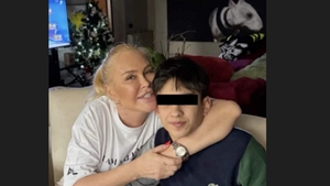 Ce mare s-a făcut Edan, copilul pe care Vica Blochina l-a făcut cu Victor Pițurcă! Imagine rarisimă, de gât cu fosta balerină