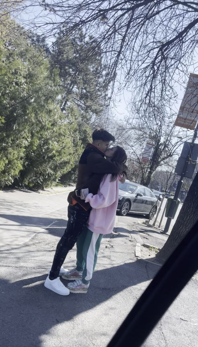 Sebastian Dobrincu o sărută cu foc pe Ioana (Foto: CANCAN.RO)