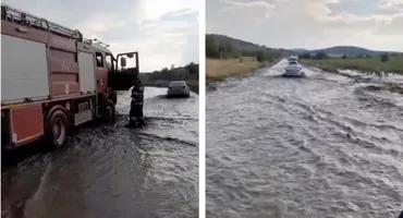 Furtunile au făcut ravagii în Tulcea. 12 mașini și un microbuz au fost luate de viitură, detalii de ultimă oră