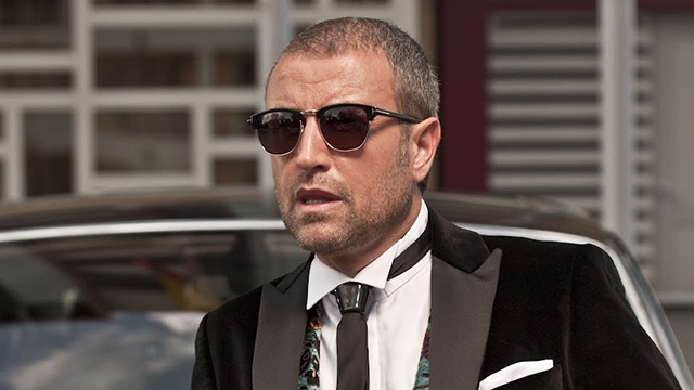 Catalin Botezatu, dezvaluiri inedite din viata privata! Ce a facut designerul la mare: "Se intampla sa vina la masa mea"