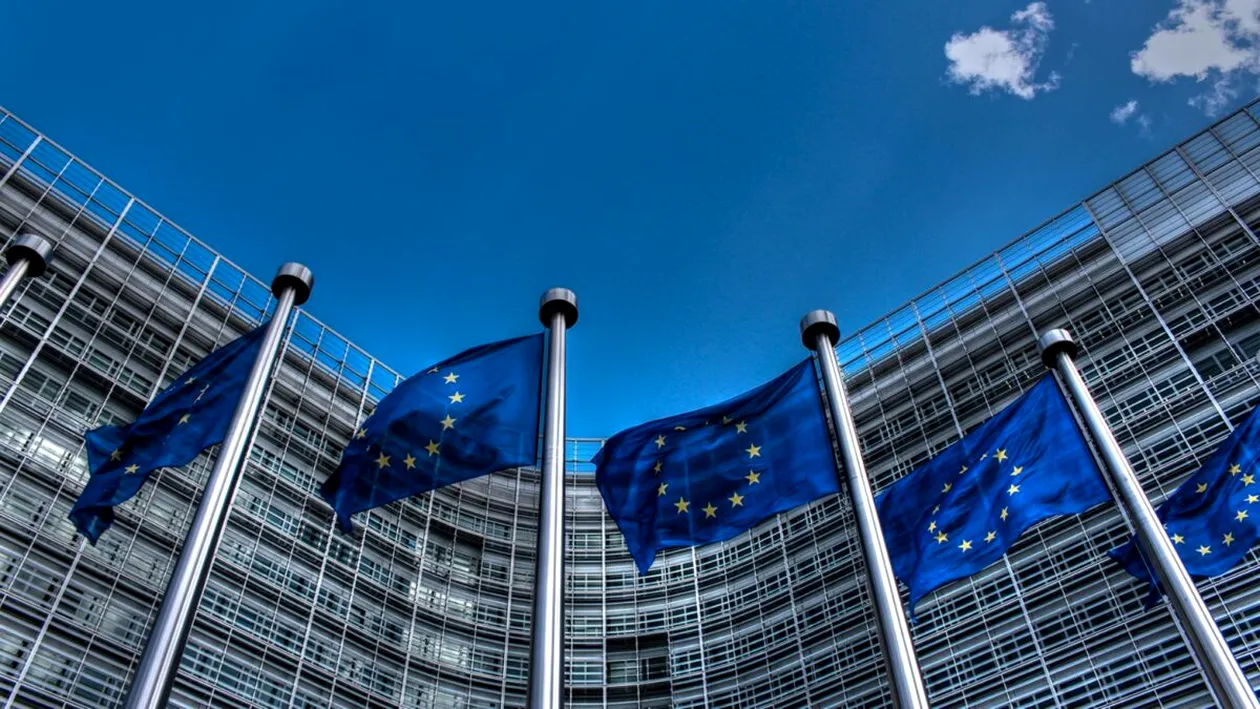 Decizia UE care îi vizează direct pe români. Parlamentarii europeni au votat pentru eliminarea serviciilor de roaming în uniune
