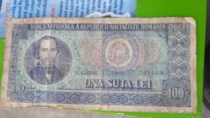 Mai știi celebra bancnotă de 100 de lei cu chipul lui Bălcescu? Cu ce sumă de bani se vinde acum, în iulie 2023