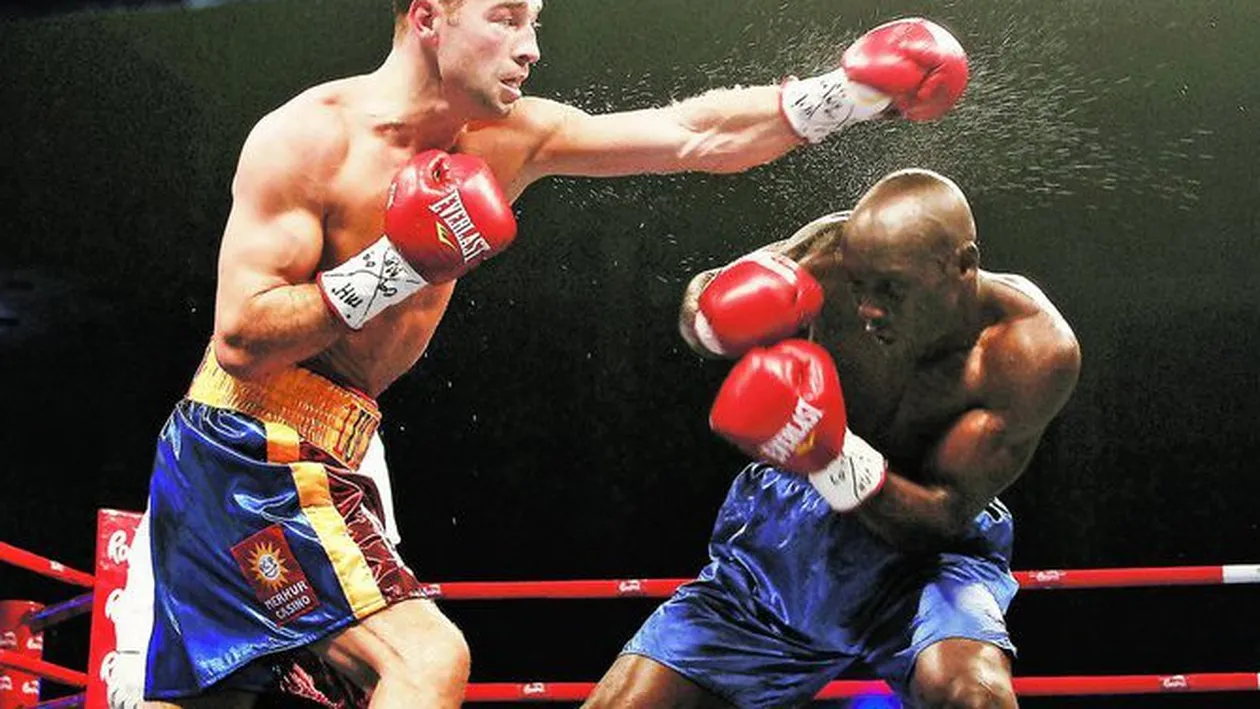 Bute si-a dus iubita in club