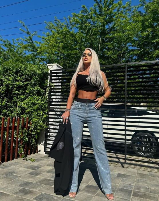 Loredana Chivu și-a luat penthouse-ul cu credit bancar (Foto: Instagram)
