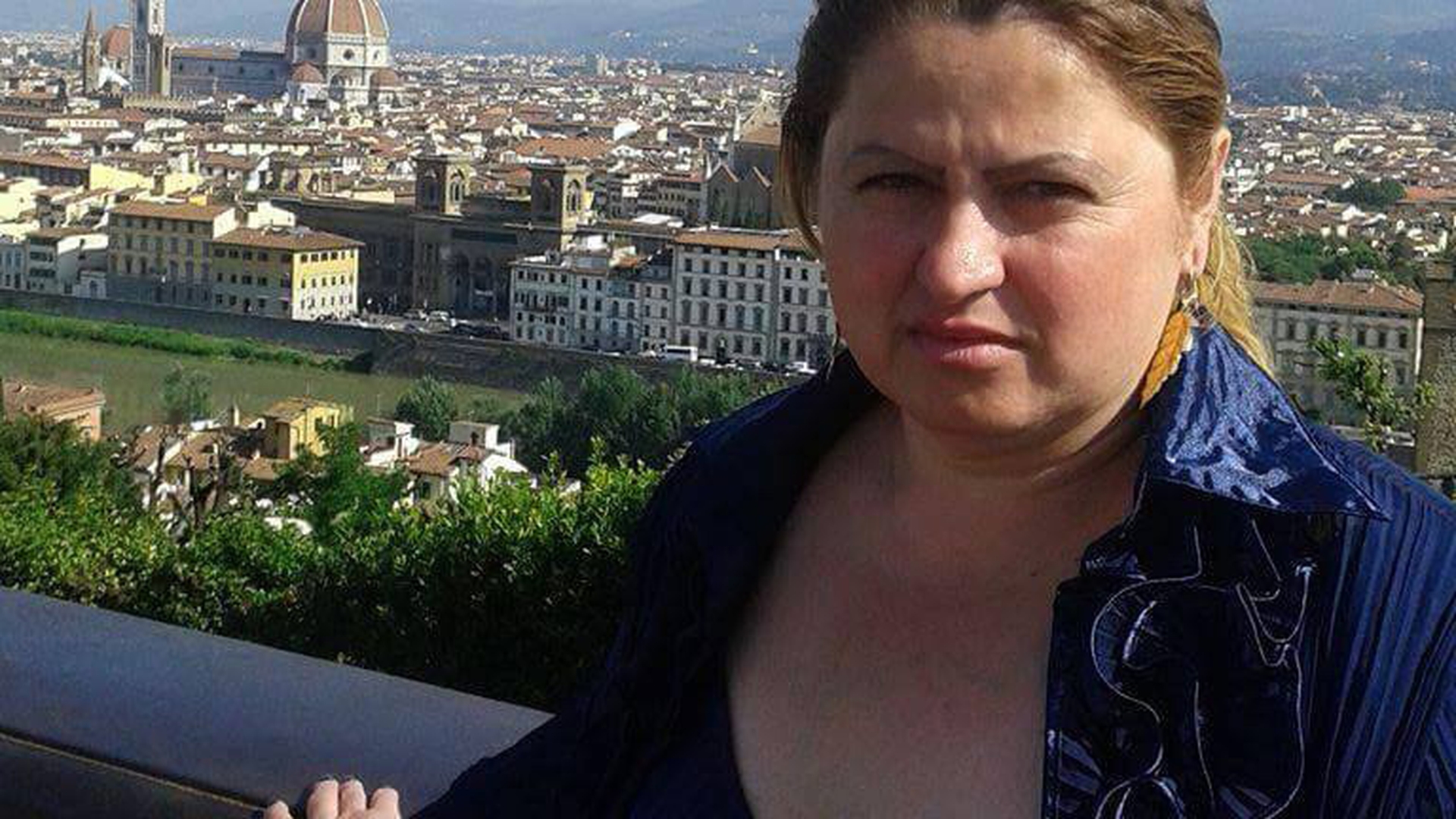 A dat şatra pe Italia! Sora lui Leo de la Strehaia şi-a ”tras” un iubit!