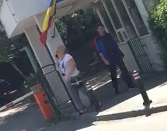 Minodora, în vizită la Denisa! Ce a povestit la ieşirea din salon: „S-a bucurat ca m-am dus!”