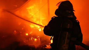 CAZ SOCANT la Iasi! S-au luat la cearta, iar apoi si-a incendiat sotia