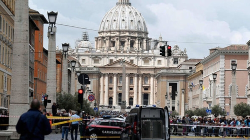 Alertă cu bombă la Vatican!