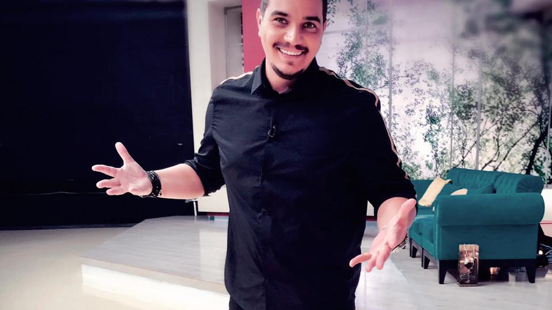 Bursucu şi-a găsit sufletul pereche: „Iubita mea este o domnişoară frumoasă, tânără, cu perspective mari”! Cine este femeia din viaţa lui