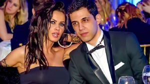 Răsturnare de situaţie! Jurnalistul bătut de soţul Oanei Zăvoranu e gata să-şi retragă plângerea. S-a întâmplat după un scandal monstru la TV, cu Oana, Alex şi jurnalistul bătut: ”Animale, beţi! Gunoaie, mai ales tu…” / ”Voi l-aţi agresat!”