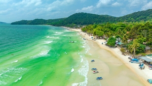 Șezlongul costă doar 1 euro în această destinație de vacanță. Turiștii europeni aleg tot mai des această țară