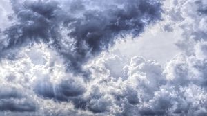 Prognoza meteo pentru vineri, 16 aprilie 2021. Vremea continuă să fie  rece în toată țara