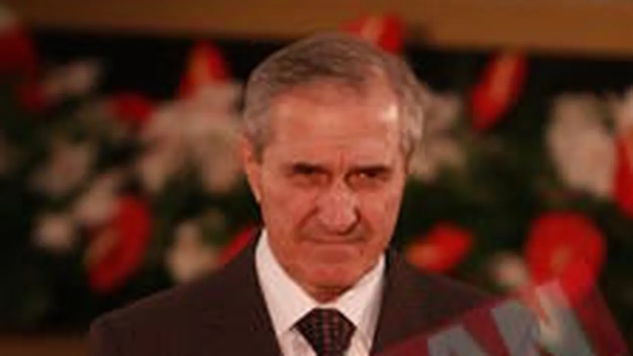 Gheorghe Dinica s-a stins din viata!