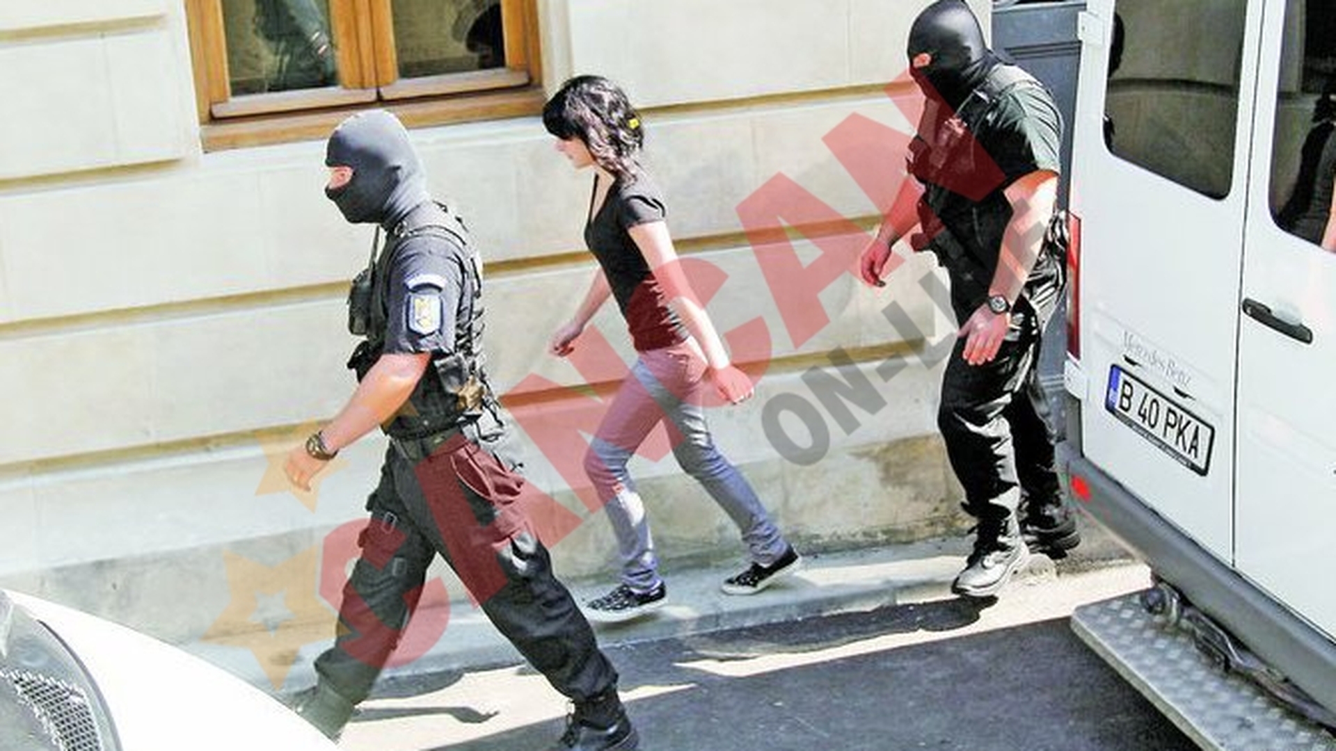Eleva criminala scapa mai repede din puscarie