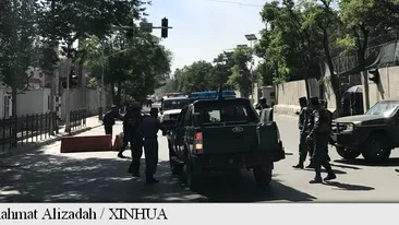 Explozia unui vehicul capcană la Kabul: Cel puţin 40 de morţi sau răniţi!
