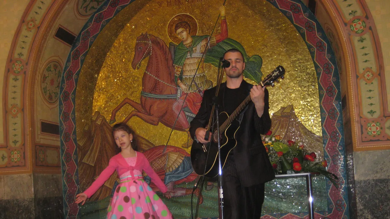 Pavel Stratan a facut 1.000.000 E cu ea, iar acum plange dupa contracte! In ultimii trei ani, Cleopatra a avut doar doua concerte!