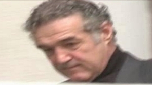 Gigi Becali, îmbătrânit după cinci luni de puşcărie! Fotografii realizate în urmă cu puţine momente