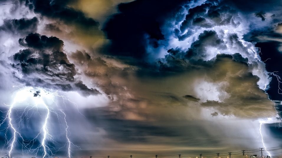 Prognoza meteo 5 septembrie: Furtuni violente și inundații