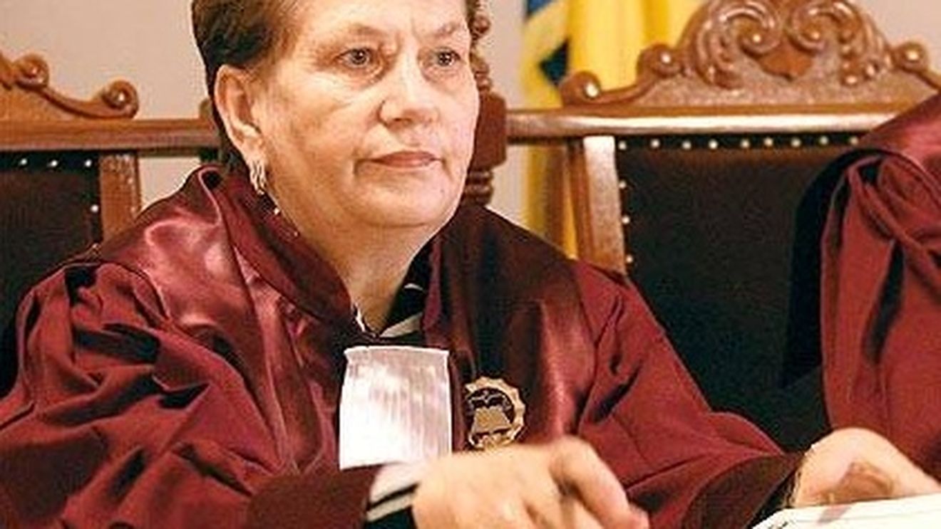 Deţinutul care a ameninţat-o pe judecătoarea Aspazia Cojocaru, trimis în judecată