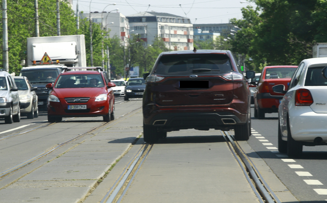 Pavel Bartoş e un şofer cu... talent în trafic