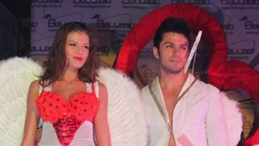 Monica Columbeanu, fotografiata cand se tinea de mana cu un model masculin!