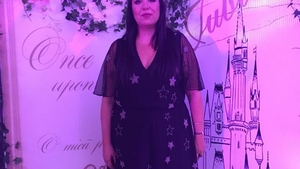OANA ROMAN a mărturisit câte kilograme are, după ce toată lumea s-a mirat când şi-a făcut apariţia la botezul fetiţei ELENEI GHEORGHE