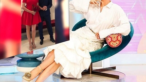 Iulia Albu, comentariu fabulos despre rochia purtată de Valentina Pelinel în ziua cununiei civile cu Cristi Borcea