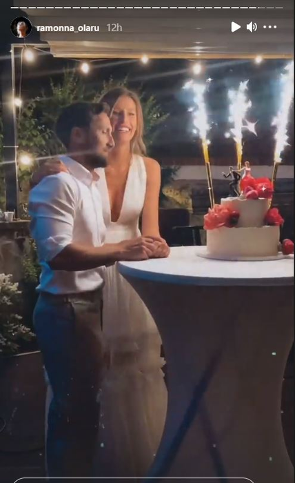 Dani Oțil, atingeri intime cu soția lui în fața tuturor invitaților! Gabriela Prisăcariu a continuat să îl sărute pasional | FOTO & VIDEO