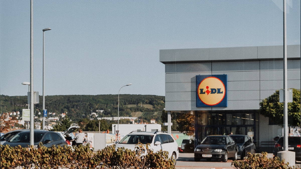 Regulă nouă în parcările de la Lidl și Kaufland de la 1 ianuarie 2024 în această țară! A fost pusă în aplicare imediat