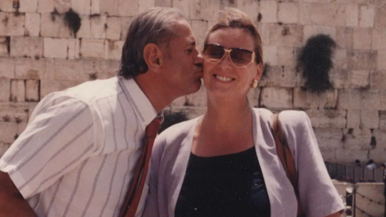 Soc! In plin divort cu Gheorghe Zamfir, sotia acestuia pare ca si-a refacut viata. Acum are alt nume