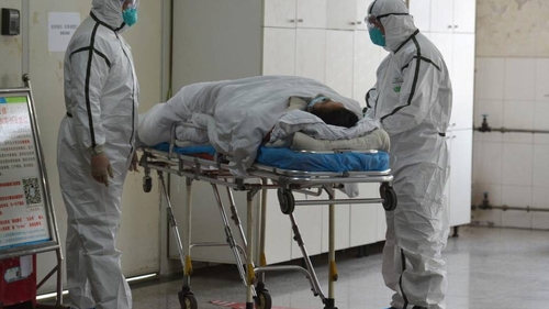 Situație gravă în județul Dolj. Un chirurg renumit și un ambulanțier au fost răpuși de virusul SARS-CoV-2
