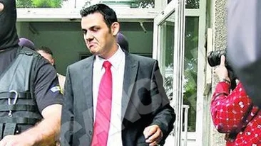 Doru Iuga, la mana detinutilor de la Rahova