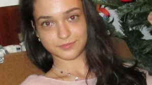 Marturii incredibile ale vecinilor Iuliei, eleva olimpica ce a fugit la manastire: “Mama ei nu o lasa sa iasa singura din casa!”