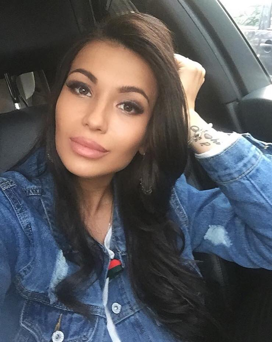 Fetița Andei Călin și a lui Liviu Vârciu face furori pe rețelele de socializare: “Dai pup sau plâng?“