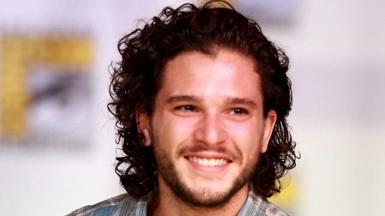 Fanii Game of Thrones sunt în stare de șoc! Jon Snow a fost internat într-un centru de reabilitare