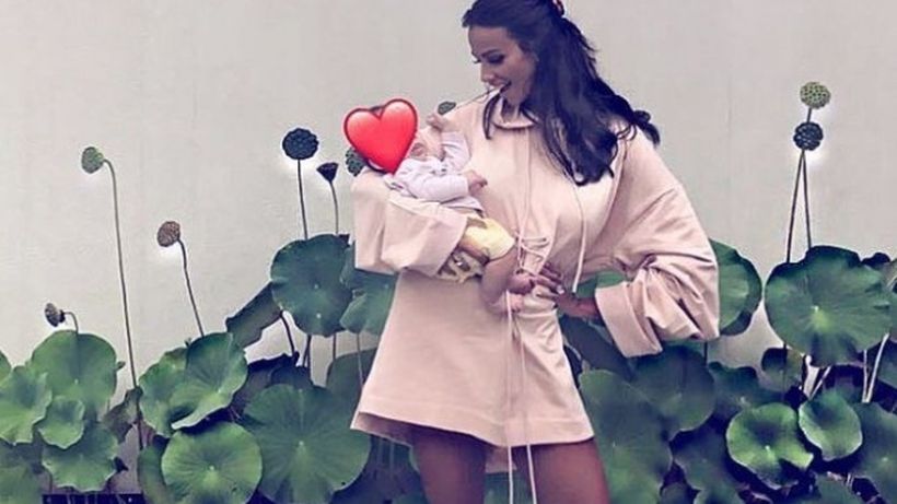 Mădălina Ghenea, fotografii emoţionante alături de fetiţa ei. În continuare,vedeta nu arată…