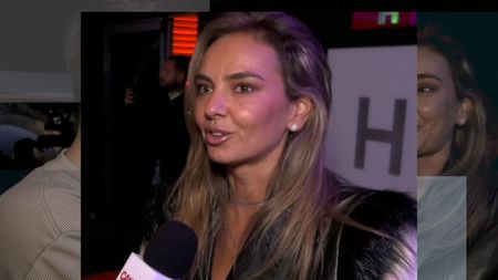 Roxana Ionescu îi forțează mâna lui “Moș” Tinu Vidaicu de Crăciun: “Să vină mai repede!”