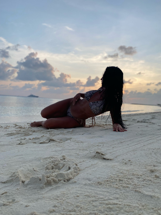 Francisca a ”incendiat” plejele din Maldive