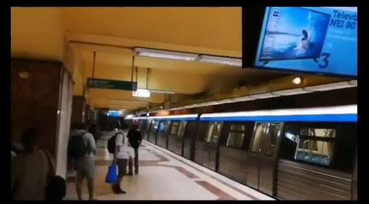 Explozii în stația de metrou Tineretului. Ce au declarat reprezentanții Metrorex despre deflagrații | FOTO