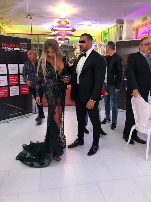 “Mă cert cu amanta soţului meu”. Bianca Drăgușanu, primele declarații despre despărțire, după agresiunea din public