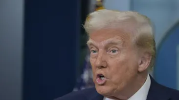 Donald Trump dă vina pe Joe Biden și Obama pentru accidentul aviatic din Potomac River. Care este motivul