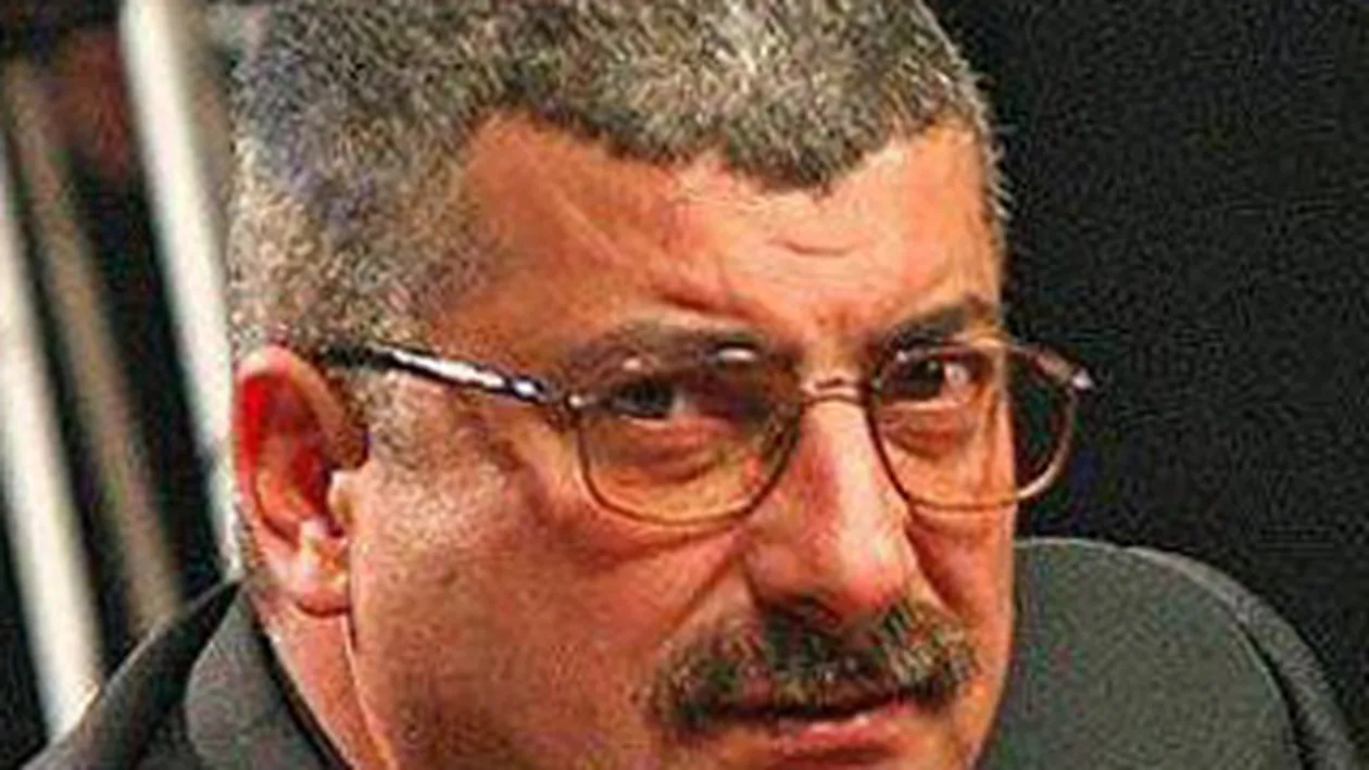 Ai avea nevoie de o mie de ani ca sa iti poti imagina cum arata acum Silviu Prigoana! Nu ai nici cea mai vaga idee cum s-a schimbat dupa ce a plecat Bahmuteanca!