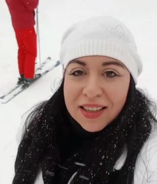Cum a apărut Oana Roman pe pârtie, la Poiana Brașov