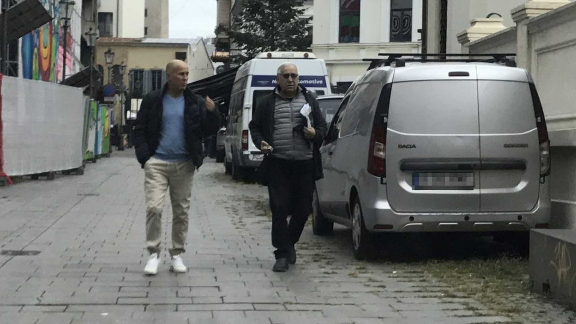 Mugur Mihăescu revine în televiziune, după o pauză de patru ani. Cu ce post a bătut palma și ce emisiune va prezenta