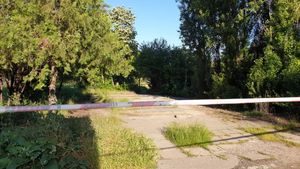 Imagini șocante în parcul IOR din Capitală! Un bărbat a fost găsit spânzurat. FOTO
